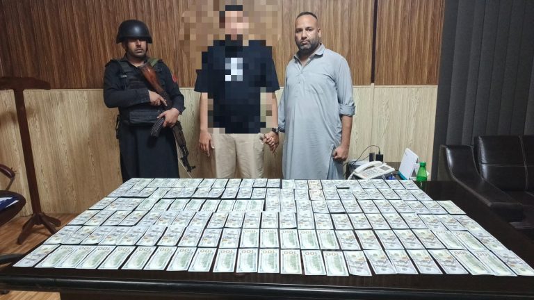 FIA Cracks Down on Hawala, Illegal Currency Exchange Network in Karachi  Two Arrested