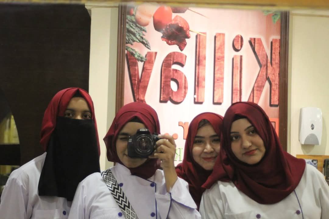 Promoting Hospitality Excellence: Chef Association of Pakistan Students Visit Hotel Mehran