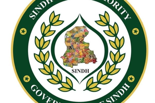 Contaminated Milk and Tea Leaves Found at Karachi Tea Stalls: Sindh Food Authority Sindh Food Authority