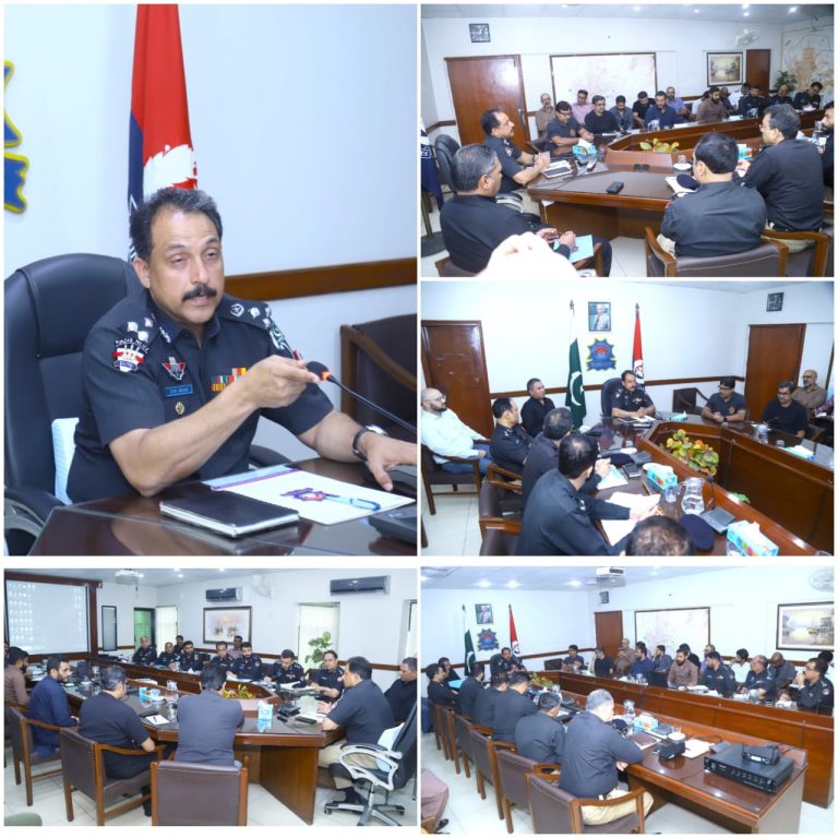 DIG Traffic Karachi Chairs Key Meeting on E-Ticketing Awareness and Traffic System Reforms