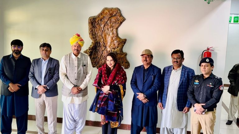 US Ambassador Visits Thar Museum at Umerkot Fort, Praises Heritage Preservation