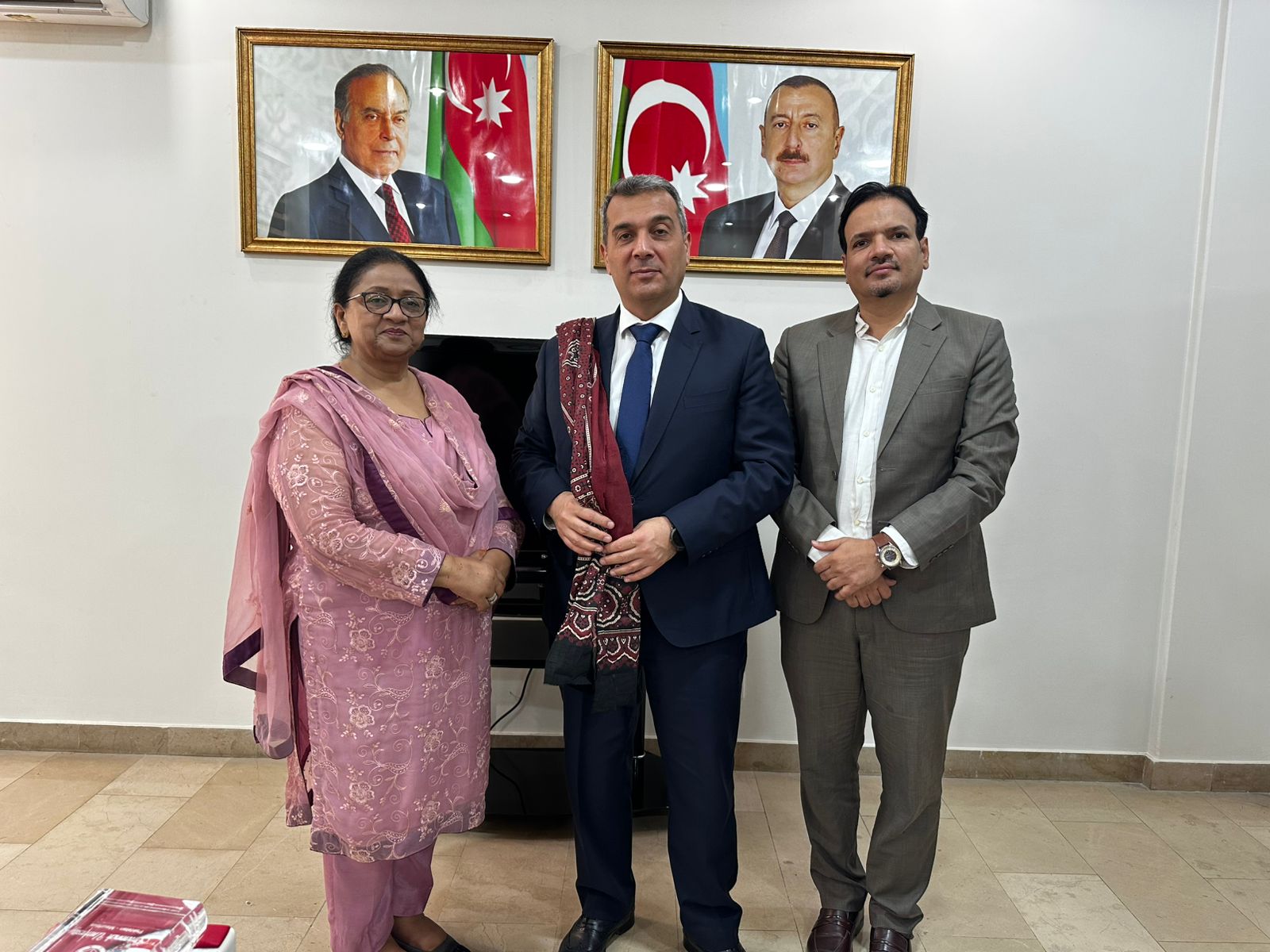 Greenwich University, Azerbaijan Envoy Discuss Academic Partnerships and Educational Cooperation