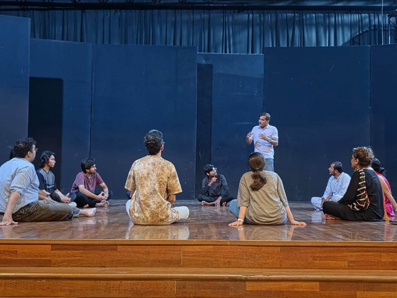 Veteran Actor Rashid Farooqi Inspires NAPA Summer Short Course Students with Acting Masterclass
