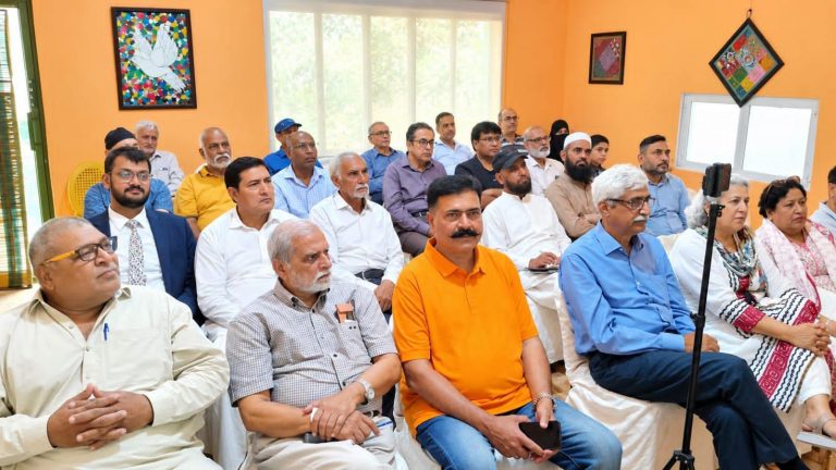 Linkers Monthly Meeting at PACC Focuses on Mastering Focus in the Digital Age and AI